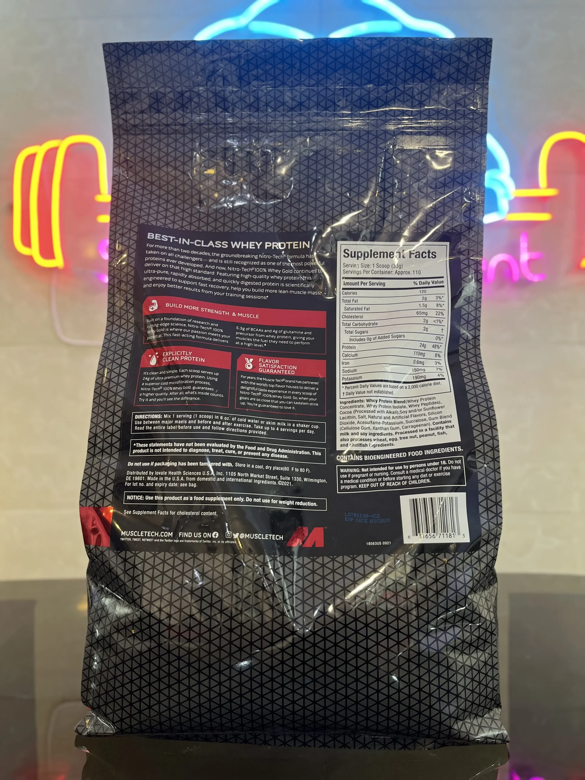 پروتئین-وی-گلد-نیترو-تک-پاکتی-ماسل-تک-۳.۶۳۰گرمی-Porotein-Whey-NitroTech-MuscleTech-3.630g-1-1.webp
