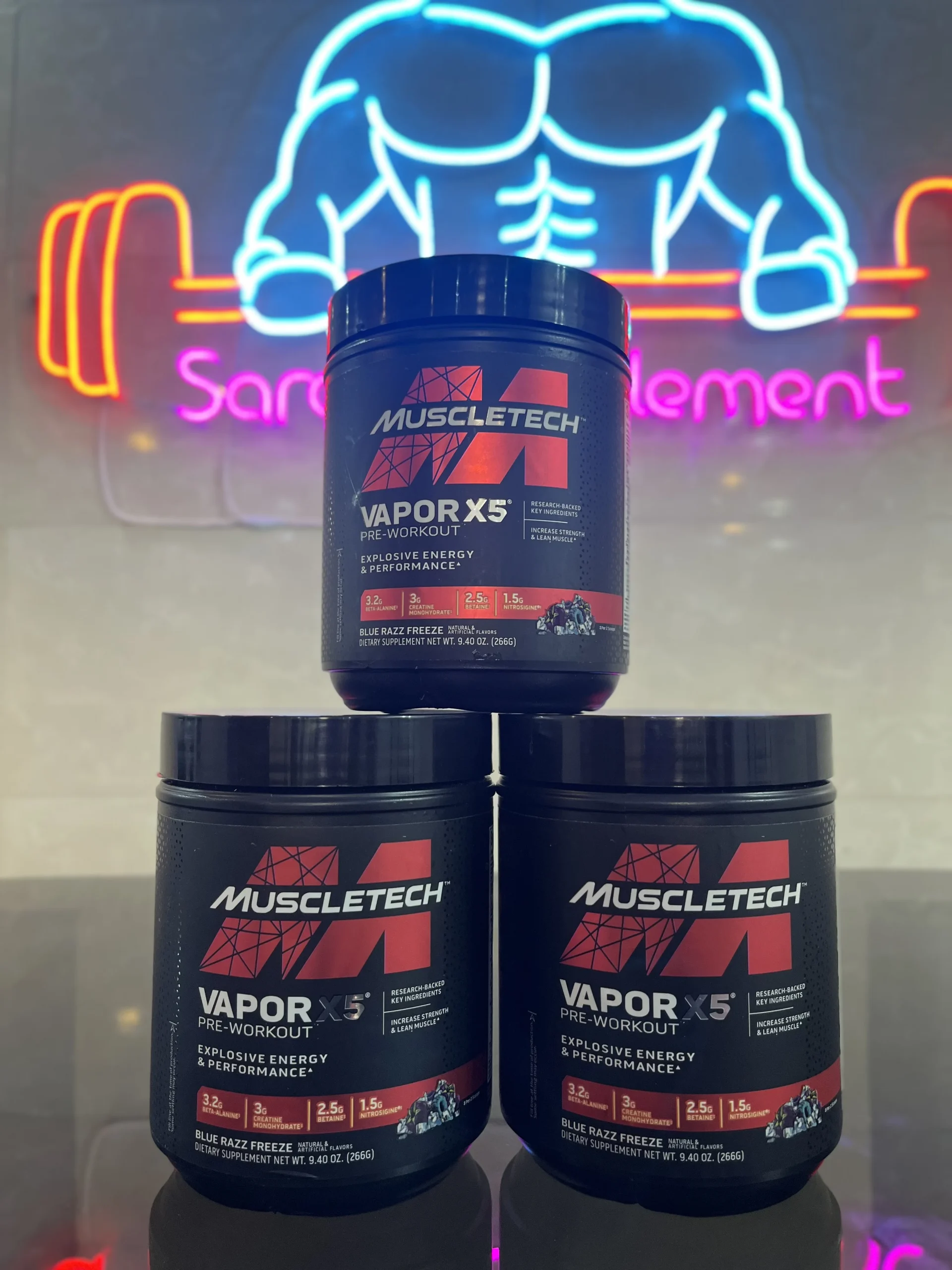 پمپ-ویپر-x۵-ماسل-تک-۲۶۶-گرمی-Pump-Vapor-X5-Muscle-Tech-266g-2.webp